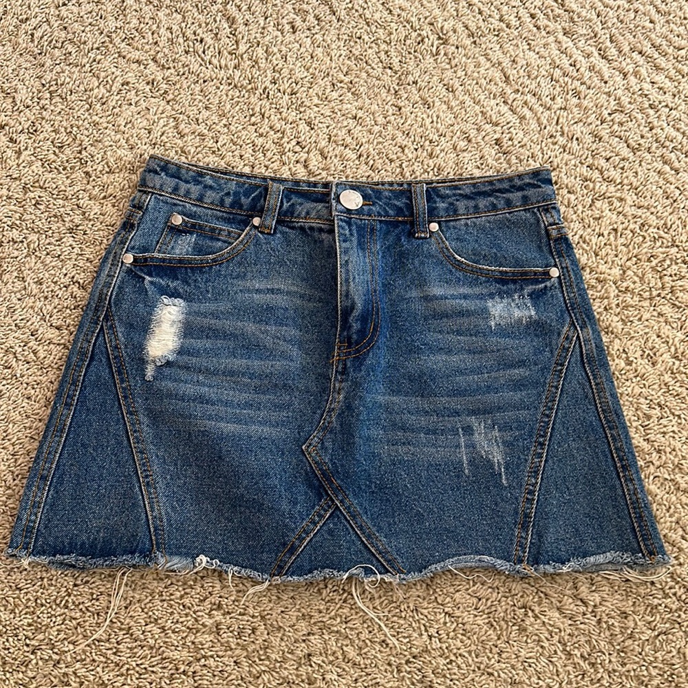 denim skirt